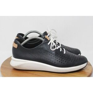 Clarks Unstructured Leather Black Perforated Lace Up Sneakers Womens Size 6.5